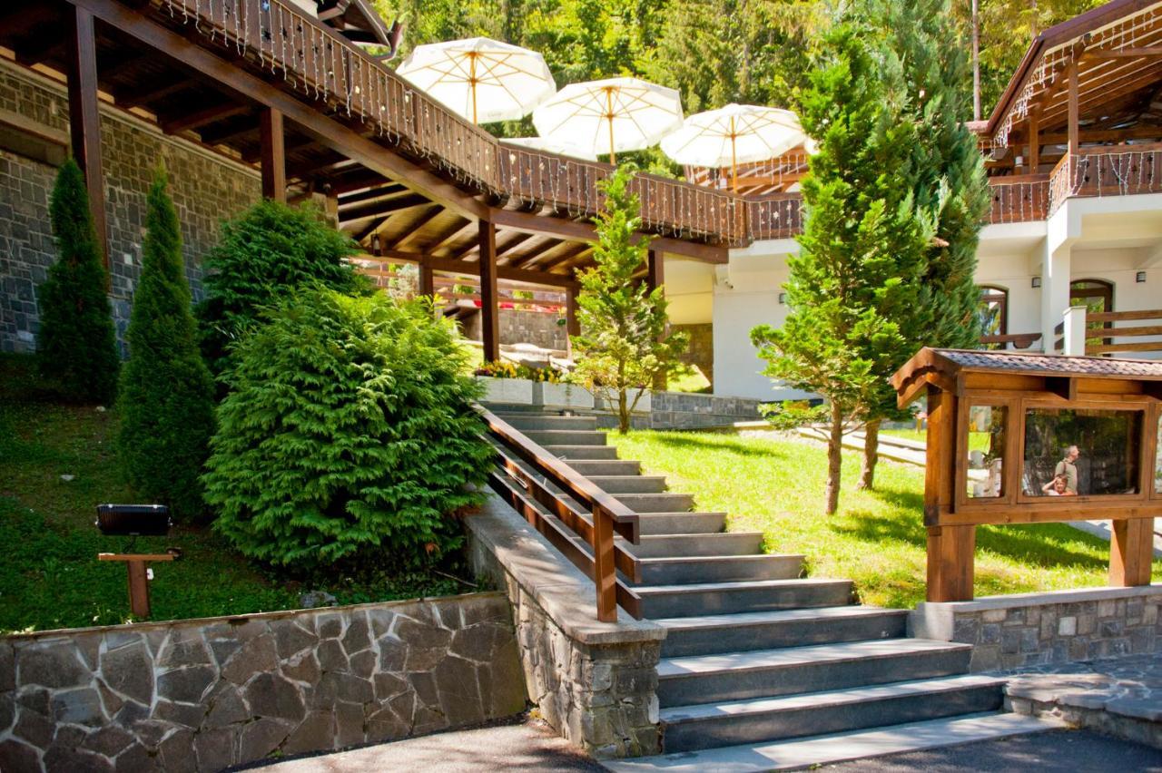 Cabana Schiori Sinaia Exteriör bild